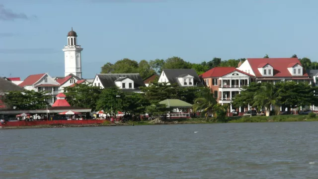 Парамарибо, Суринам