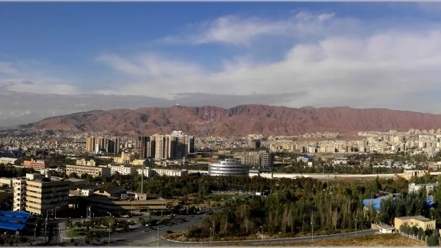 Tebrizas, Iranas