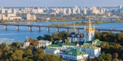 Spalvingoji Ukraina: nuo cerkvių iki prabangaus gyvenimo